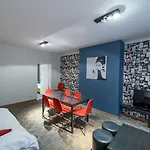 Onderbergen 3* خنت