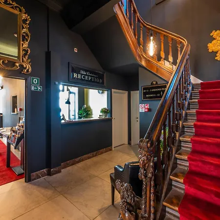 Onderbergen Hotel Gandawa