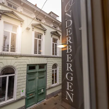 Onderbergen خنت